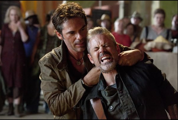 photo-Billy Burke 2012