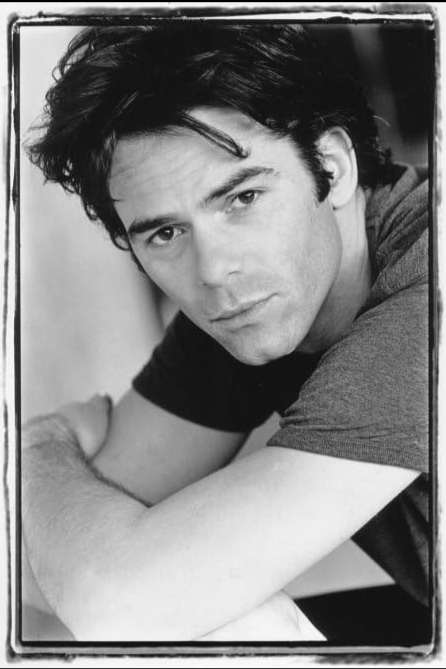 photo-Billy Burke 2002