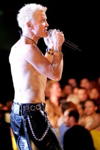 photo-Billy Idol 2003