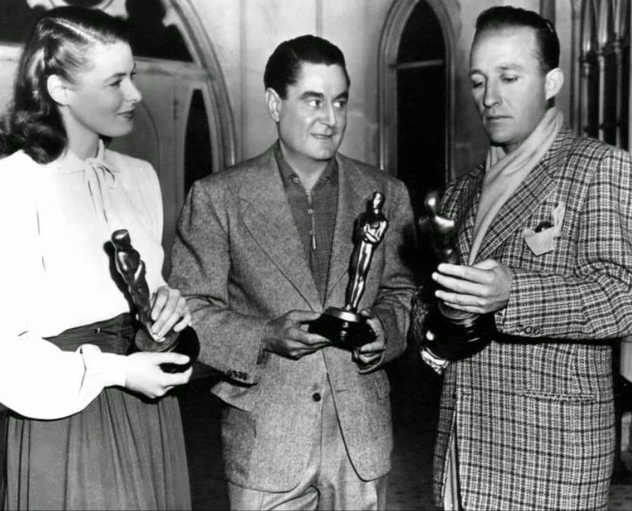 photo-Bing Crosby 1945