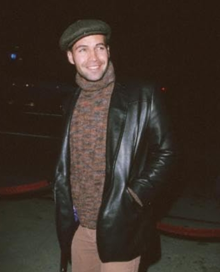 photo-Billy Zane 1999