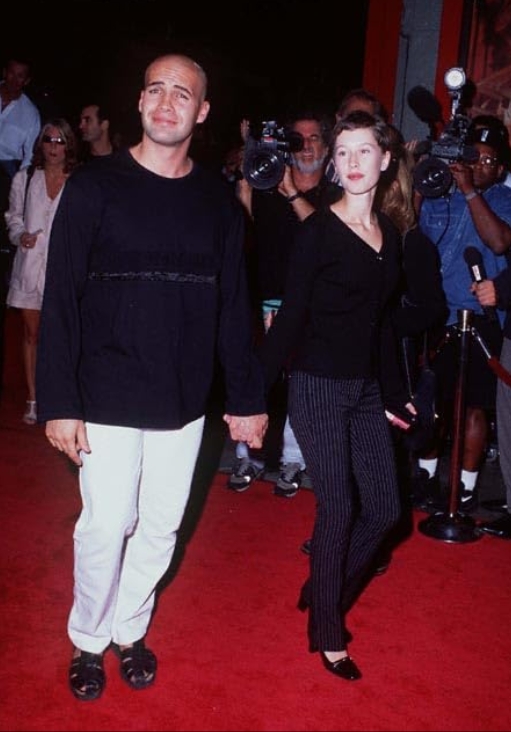 photo-Billy Zane 1996
