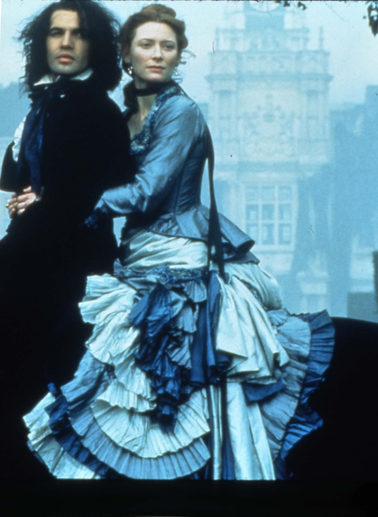 photo-Billy Zane 1992