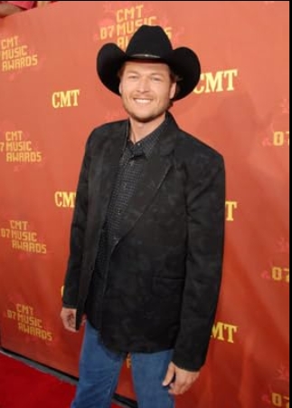 photo-Blake Shelton 2011