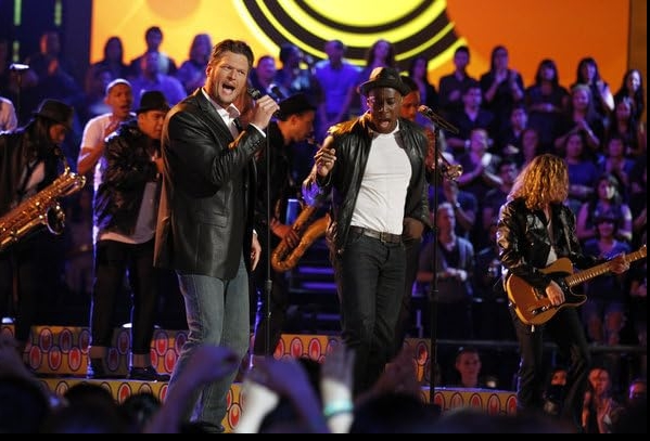 photo-Blake Shelton 2011
