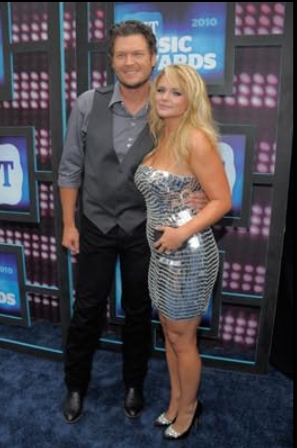photo-Blake Shelton 2011