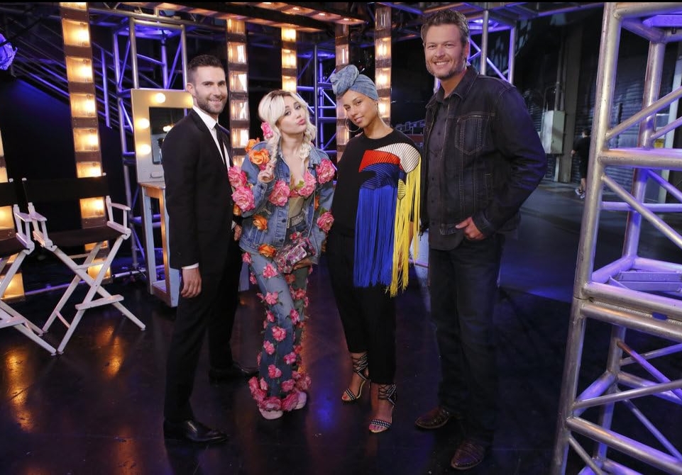 photo-Blake Shelton 2011