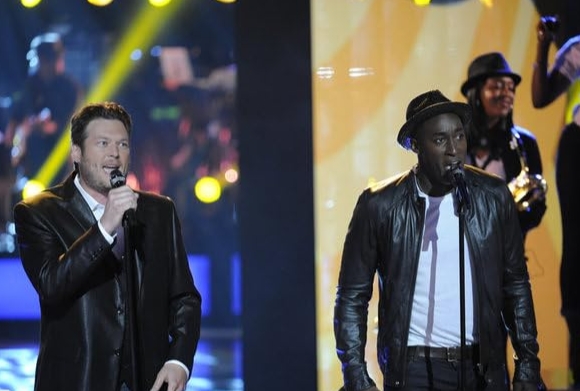 photo-Blake Shelton 2011