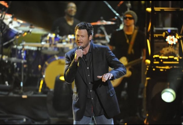 photo-Blake Shelton 2011