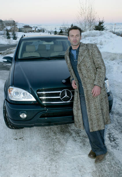 photo-Julian McMahon 2004