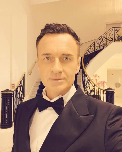 photo-Julian McMahon 2024