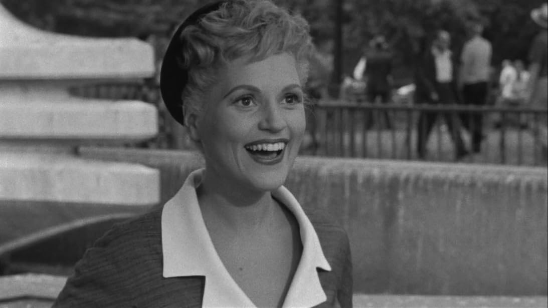 photo-Judy Holliday 1954