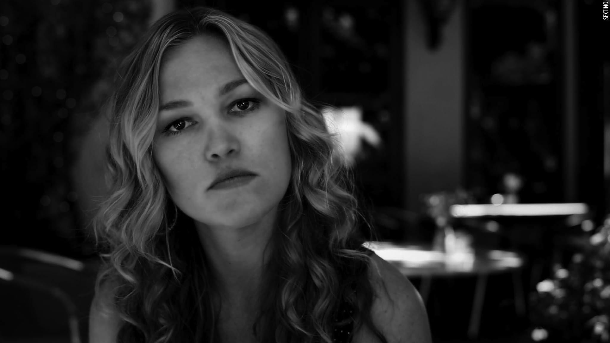 photo-Julia Stiles 2010