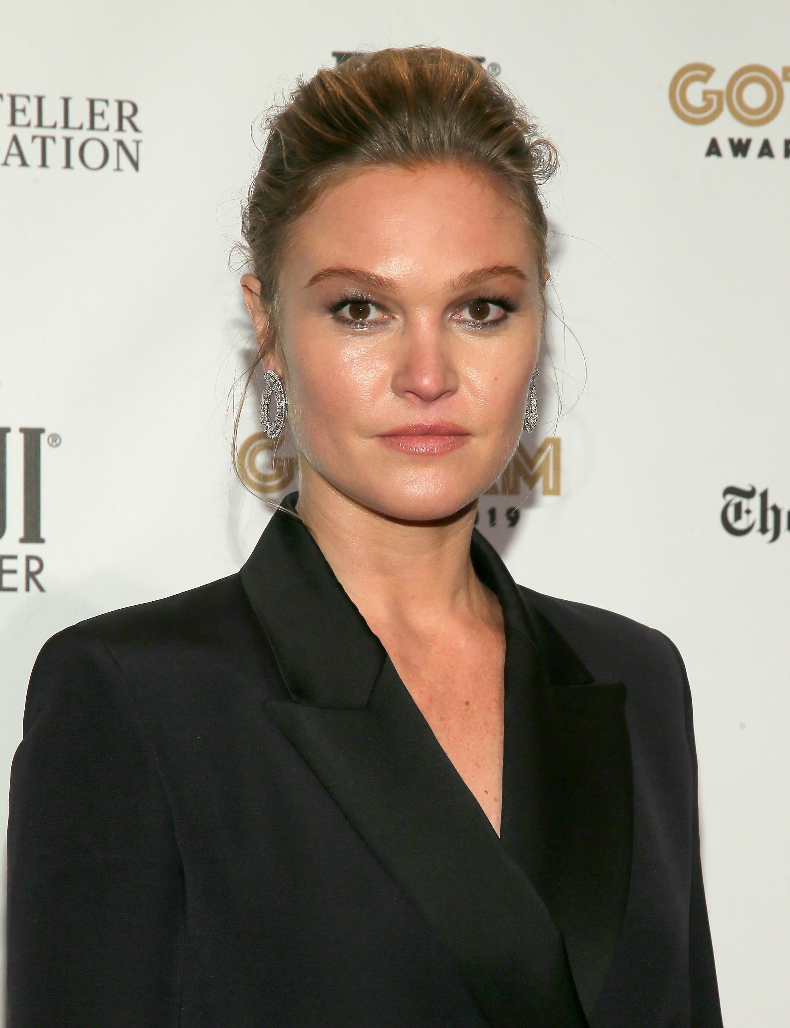 photo-Julia Stiles 2019