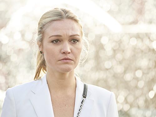 photo-Julia Stiles 2017