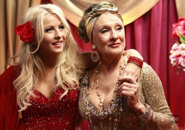 photo-Julianne Hough 2005