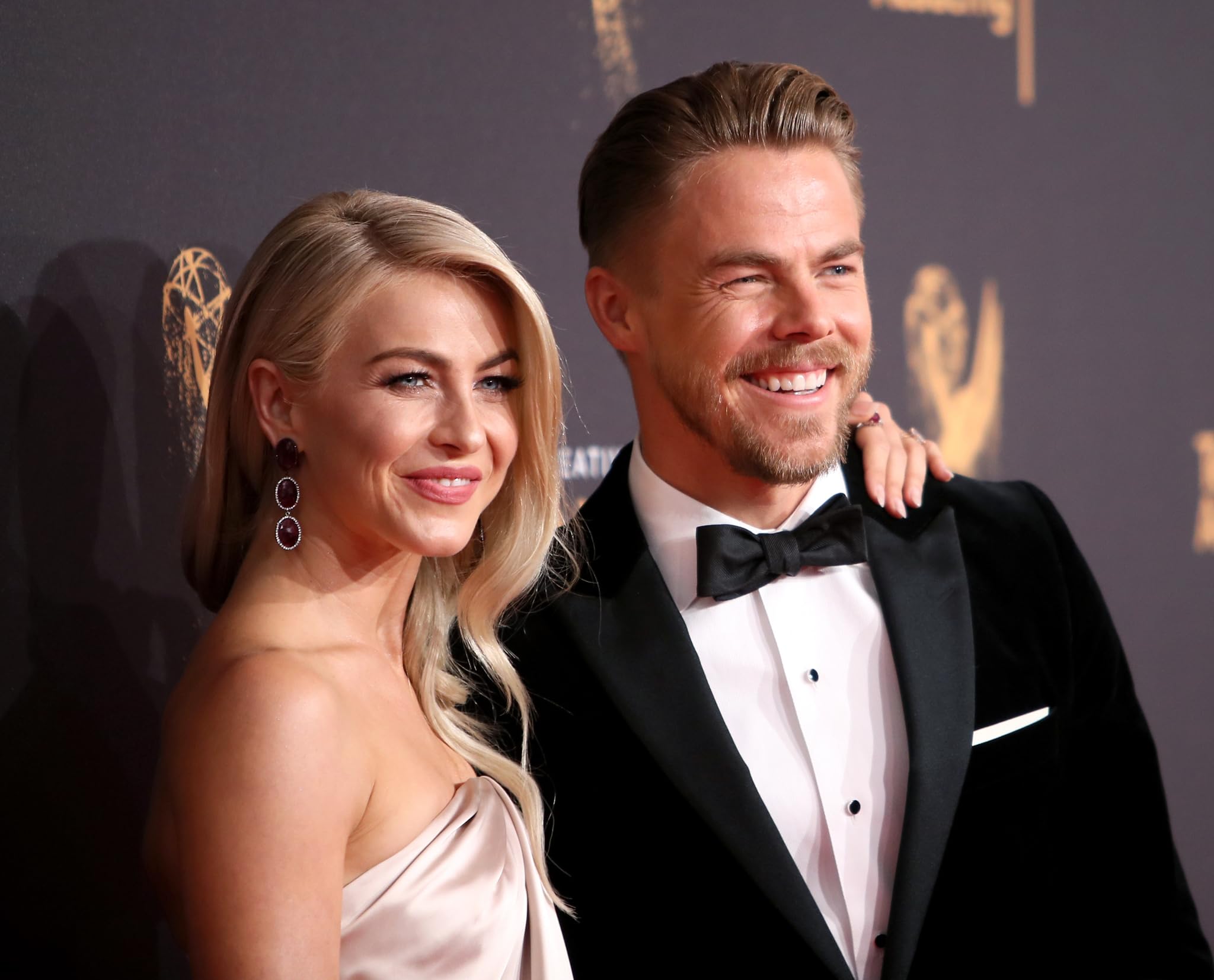 photo-Julianne Hough 2017