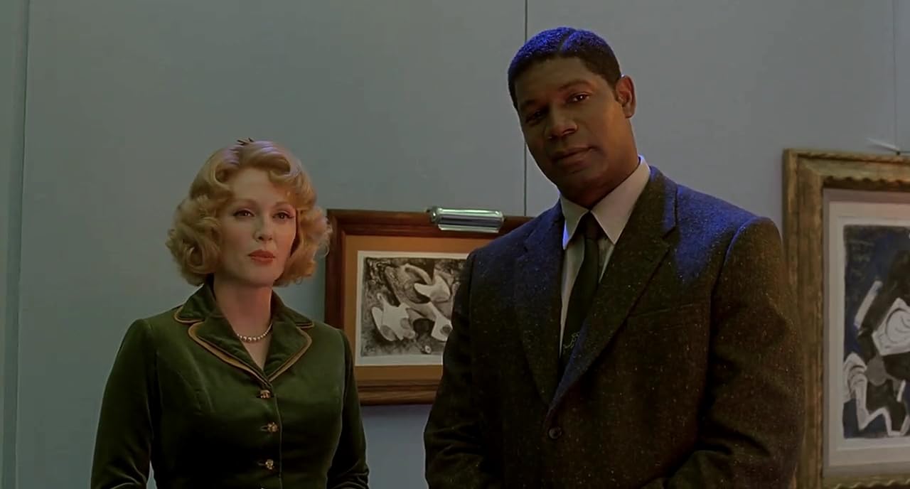 photo-Julianne Moore 2002