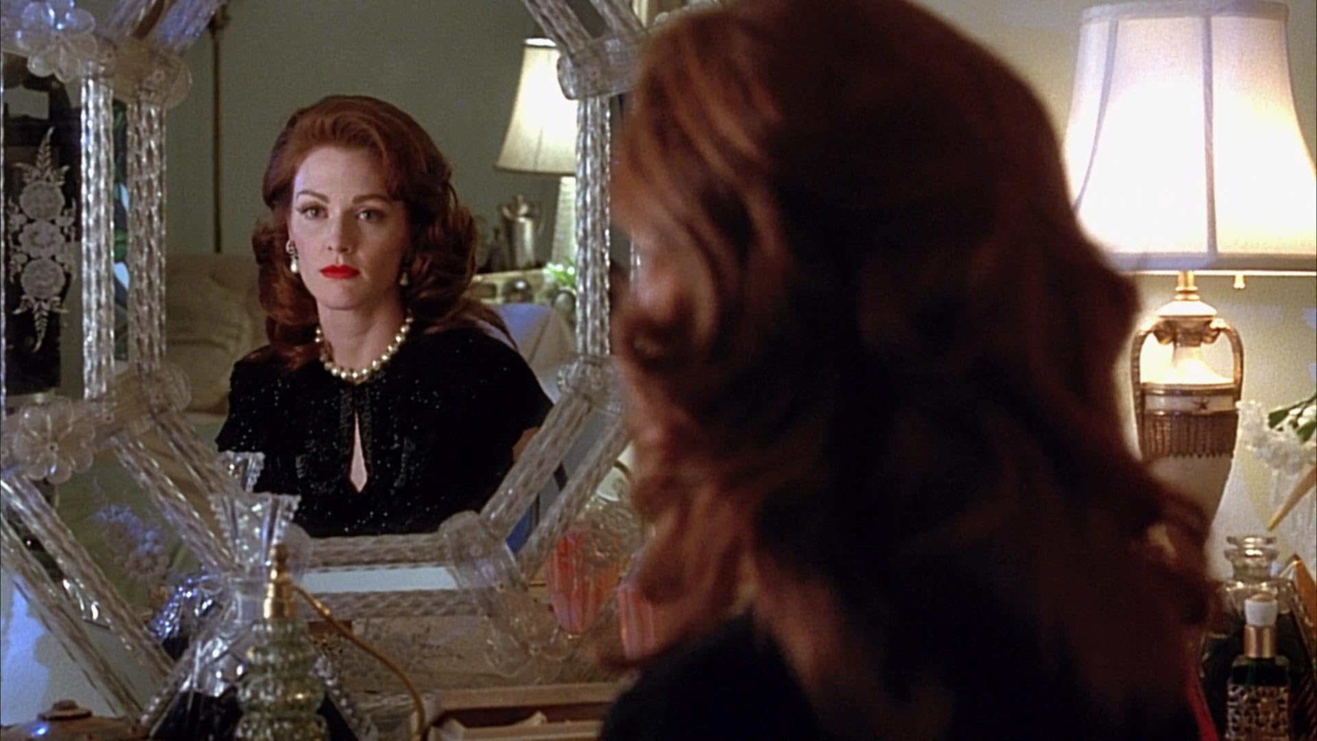 photo-Julianne Moore 1991