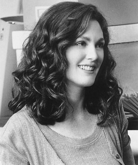 photo-Julianne Moore 1995