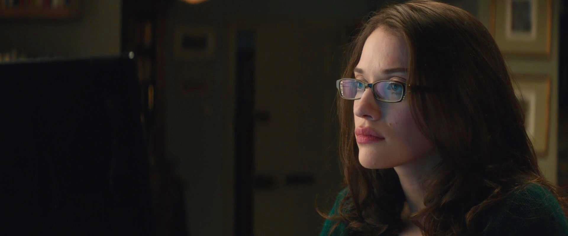 photo-Kat Dennings 2013