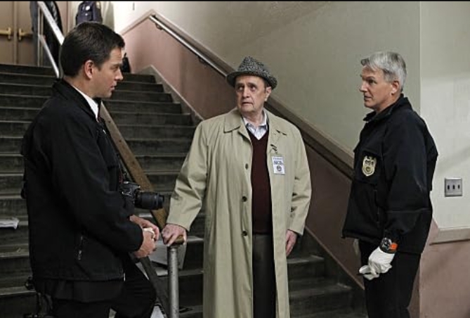 photo-Bob Newhart 2003