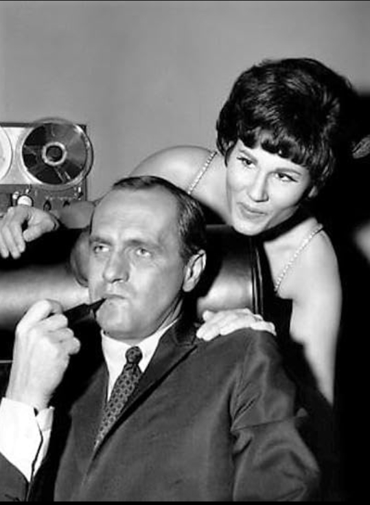 photo-Bob Newhart 1967