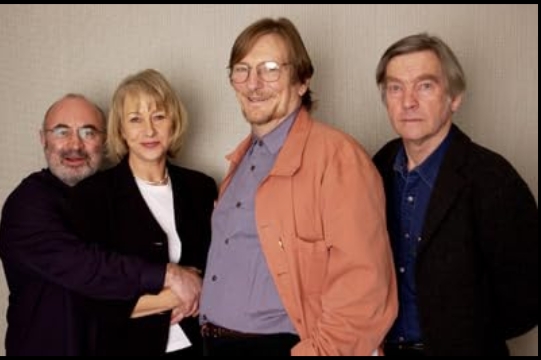 photo-Bob Hoskins 2001