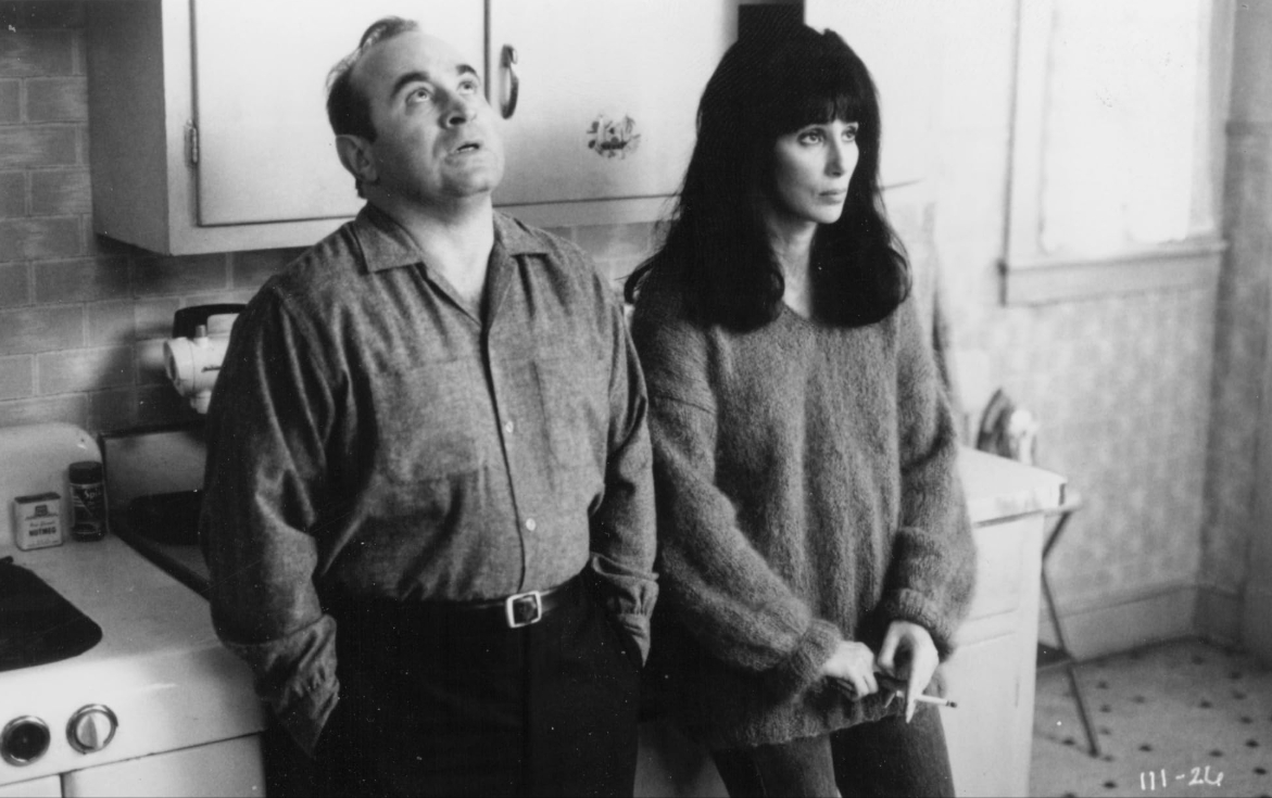 photo-Bob Hoskins 1990