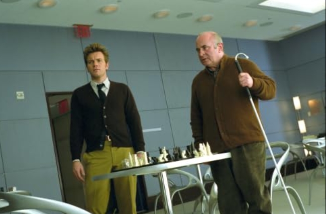 photo-Bob Hoskins 2005