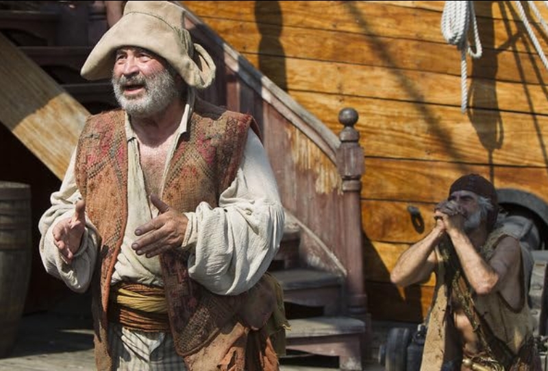 photo-Bob Hoskins 2011