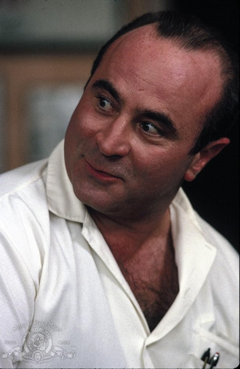 photo-Bob Hoskins 1990