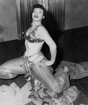 photo-Bettie Page 1953
