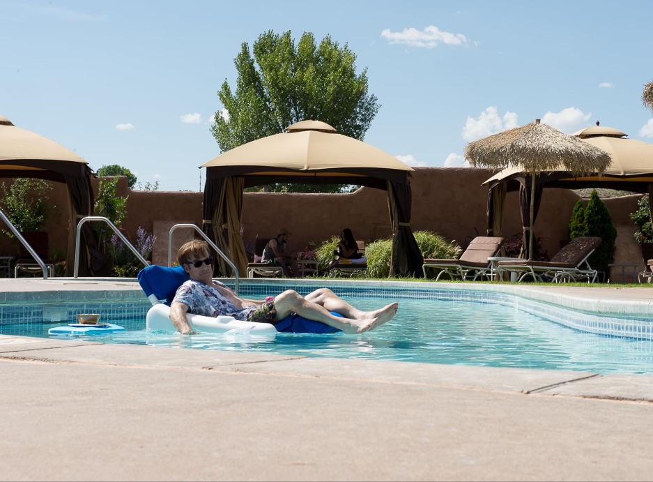 photo-Bob Odenkirk 2015