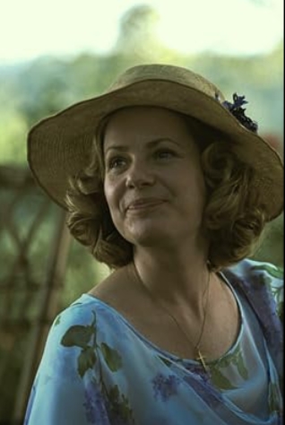 photo-Bonnie Hunt 1999