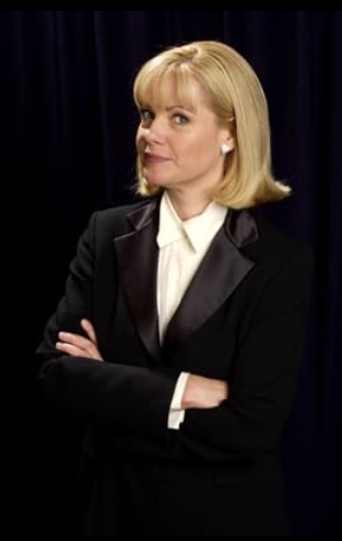 photo-Bonnie Hunt 2003