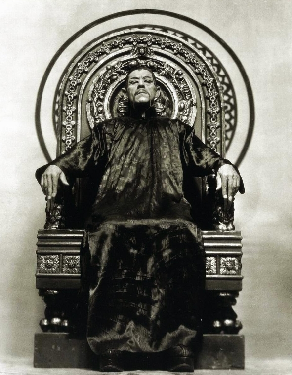 photo-Boris Karloff 1932