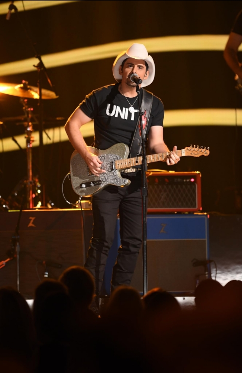 photo-Brad Paisley 2017