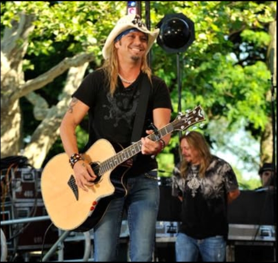 photo-Bret Michaels 2011