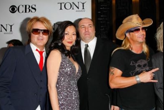 photo-Bret Michaels 2011