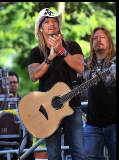 photo-Bret Michaels 2011