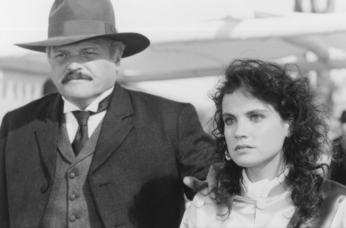 photo-Brian Dennehy 1988