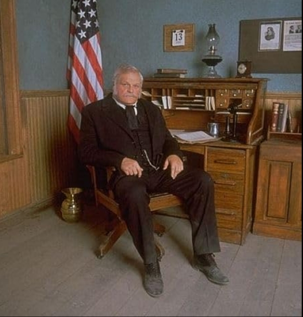 photo-Brian Dennehy 2001