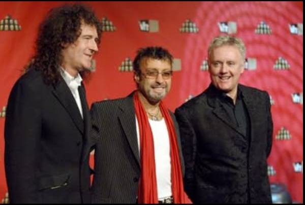 photo-Brian May 2006