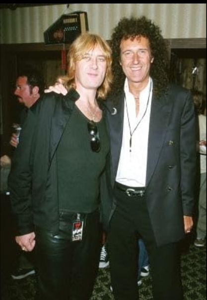 photo-Brian May 2006