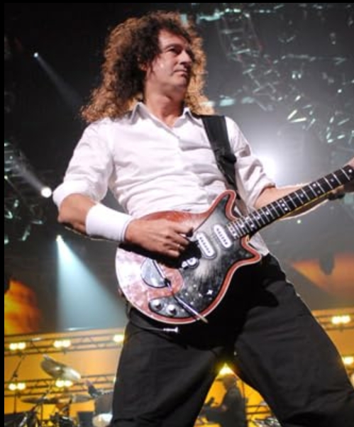 photo-Brian May 2006