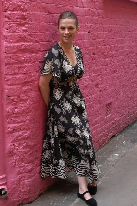 photo-Hayley Atwell 2006