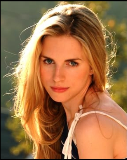 photo-Brit Marling 2011