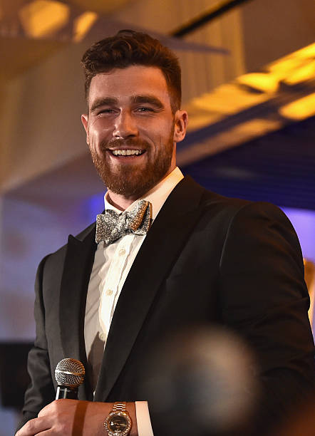 photo-Travis Kelce 2016