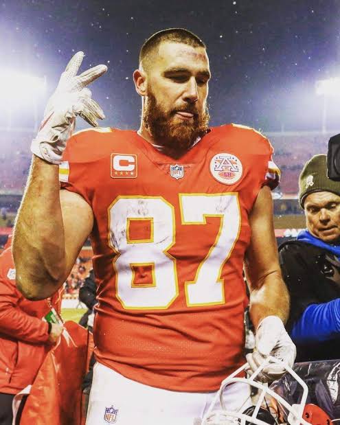 photo-Travis Kelce 2023